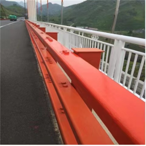 橋梁護(hù)欄